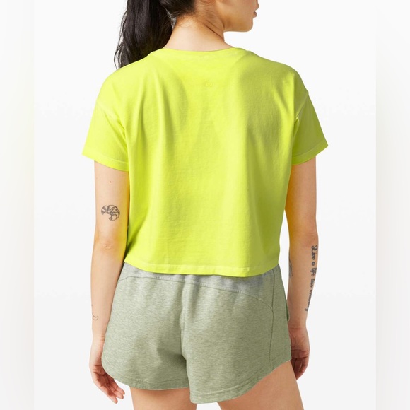 Lululemon Cates Tee Fade - Picture 4 of 8